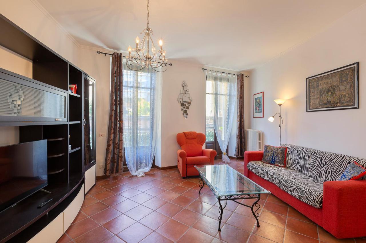 Ferienwohnung Dolfin - Nel Centro Di Stresa - By Impero House Exterior foto
