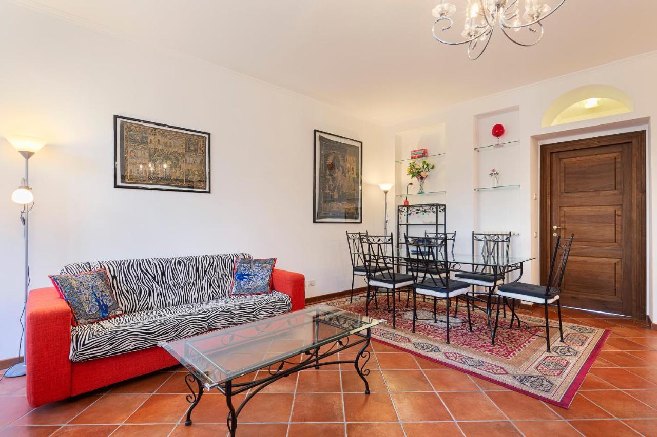 Ferienwohnung Dolfin - Nel Centro Di Stresa - By Impero House Exterior foto